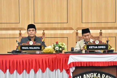 Dewan Sampaikan Rekomendasi LKPj 2025