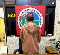 Jual Sabu, Wanita di Desa Bukit Raya ini Diringkus Polisi bersama 41 Paket Sabu Siap Edar